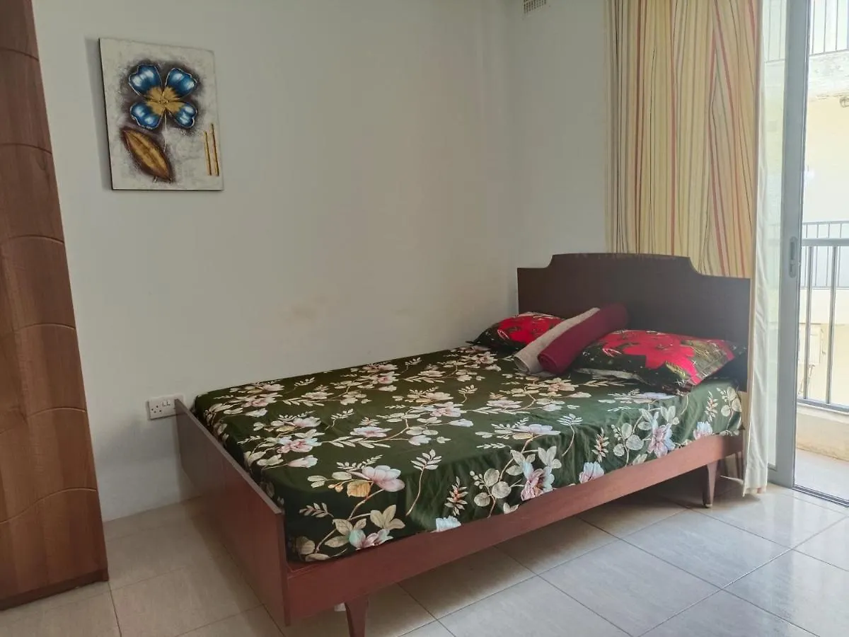 You Can Enjoy Your Time At Waterford Apartment Attard Homestay